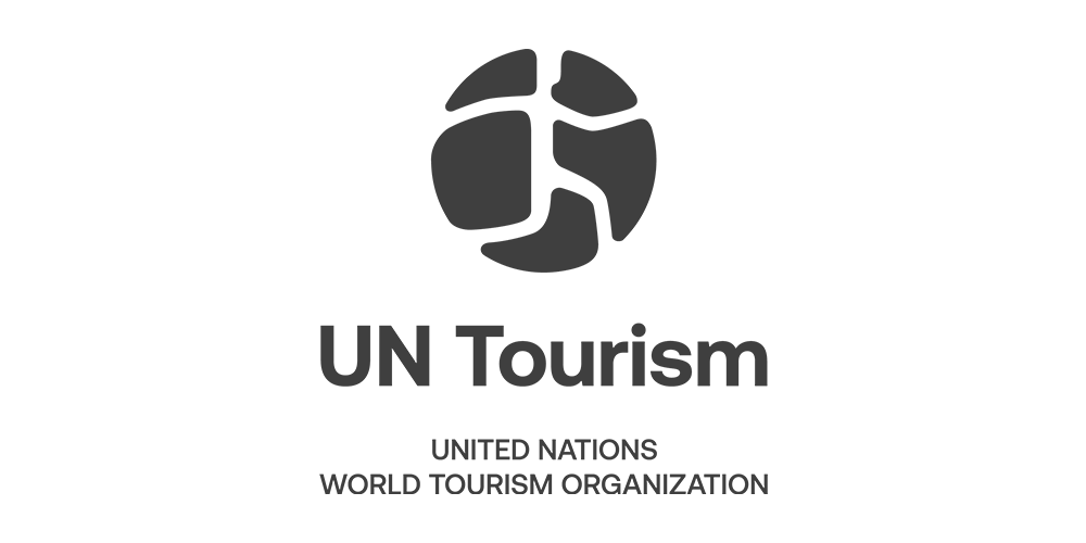 B_0002_Black-&-White-1-copy-3